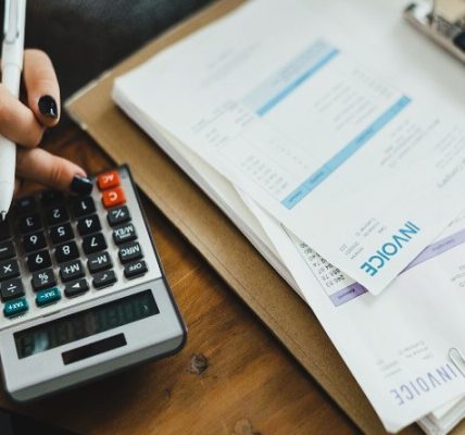 Héctor Andrés Obregón Pérez - ¡Entérate! Facturas ¡Desvelando los Secretos de un Documento Clave en el Mundo de las Finanzas! - FOTO