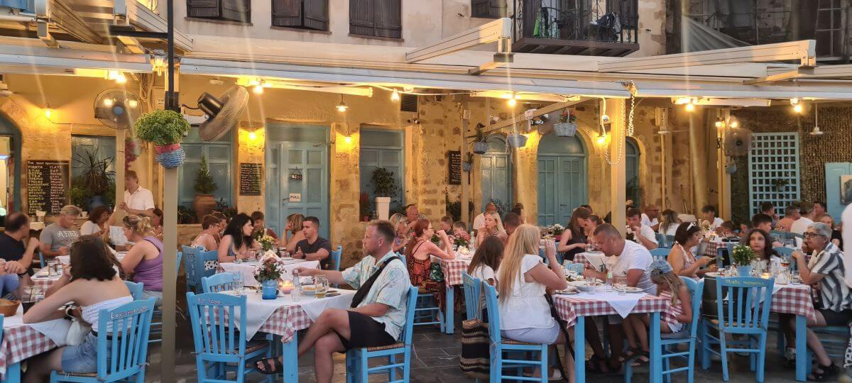 Restaurantes griegos en Chania, Creta Restaurantes griegos en Chania, Creta