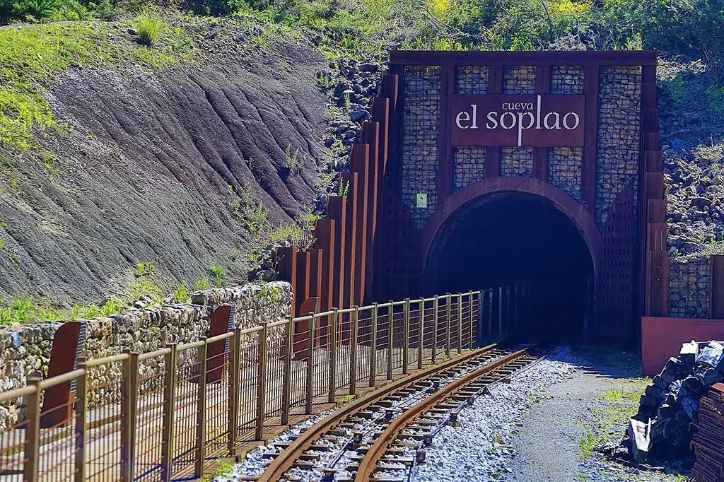 Cueva El Soplao en Herrería, Cantabria. Por Falk2
