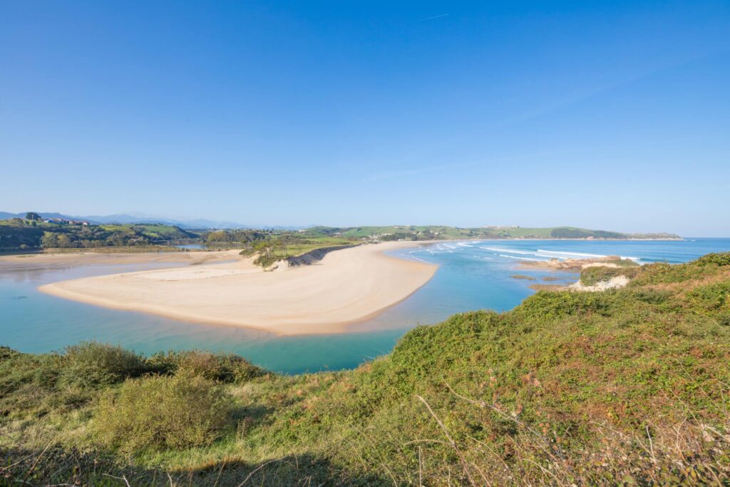 Playa de Oyambre. Por Q