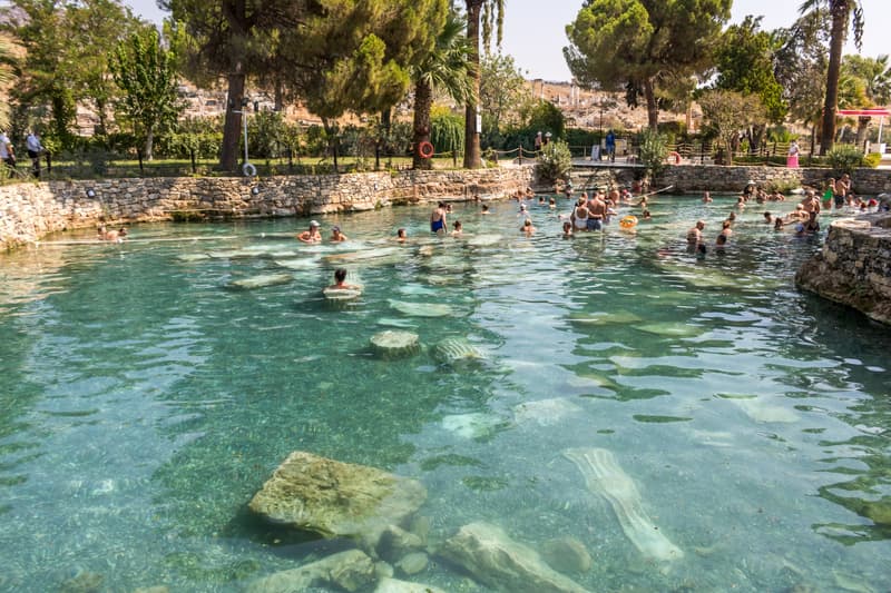 Piscina de Cleopatra, otro de los lugares que ver en Pamukkale