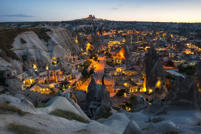 Subir al sunset point, una de las cosas que hacer en la Capadocia