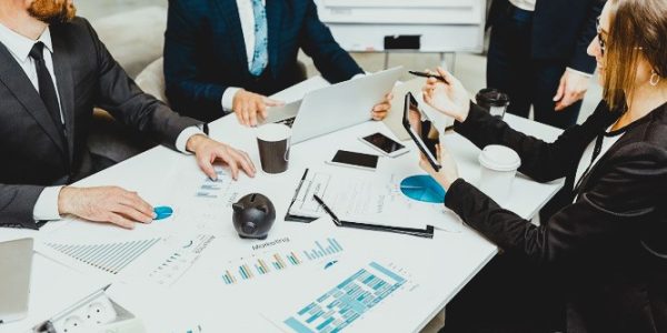 Héctor Andrés Obregón Pérez - ¡Entérate! Entorno Financiero ¡El Ecosistema que Impulsa la Economía Global! - FOTO