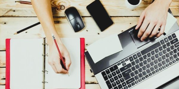 Luis Alberto Pérez González - Atención freelancers ¡Estrategias clave para unas finanzas personales robustas! - FOTO