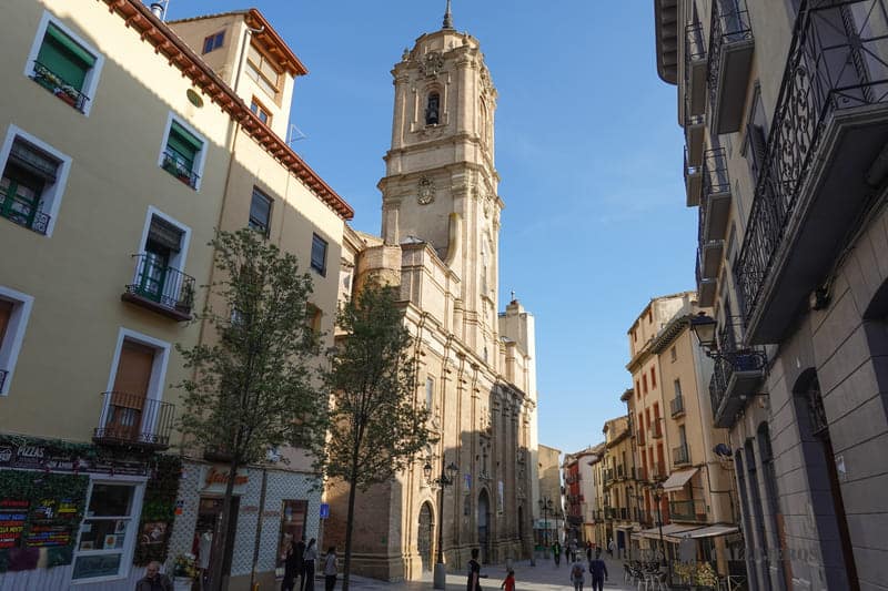 basilica de san lorenzo que hacer en huesca capital