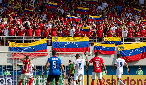 Más Allá del Campo: La Influencia del Fútbol y los Juegos Memorables en la Sociedad Venezolana, Analizado por Jesús Emilio Vásquez Quintero