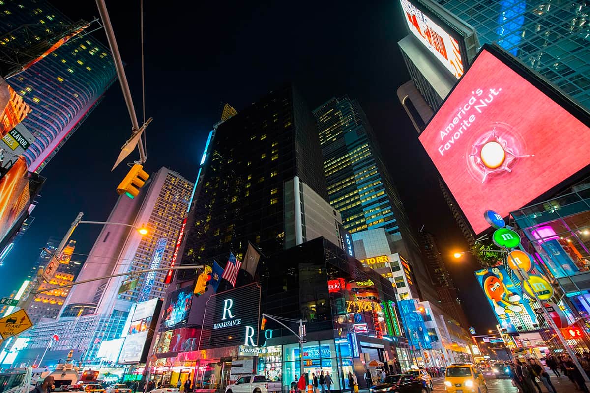 que-hacer-en-Nueva-York,-imperdibles,-estados-unidos,-new-york-manhattan-5ta-avenida