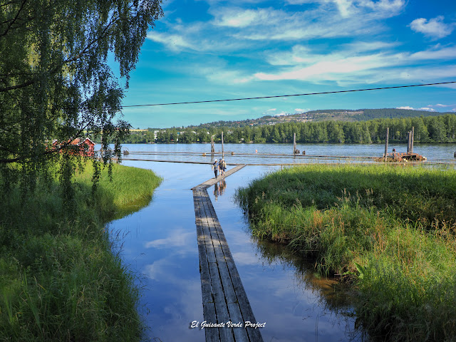 Fetsund Lenser, pasarelas interiores, Noruega, por El Guisante Verde Project