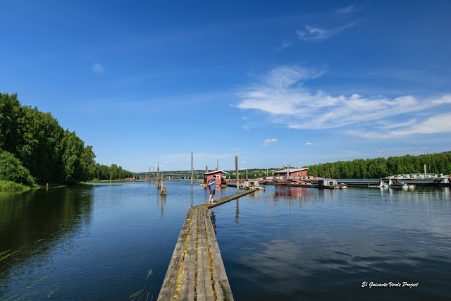 Fetsund Lenser, pasarelas sobre el rio Glomma, Noruega, por El Guisante Verde Project