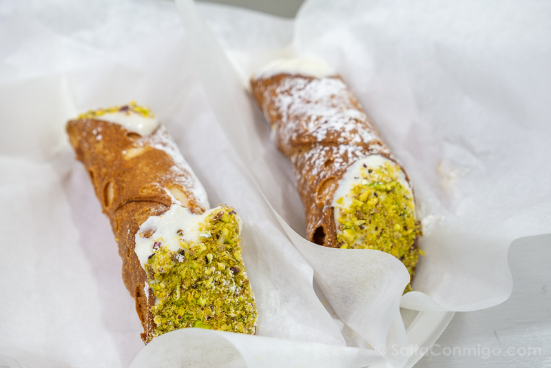Comer en Catania Pasticceria Sottile Cannoli