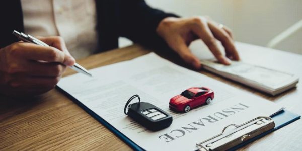 Hjalmar Gibelli - Desmontando mitos ¡Clarificando la verdad sobre los seguros! - FOTO