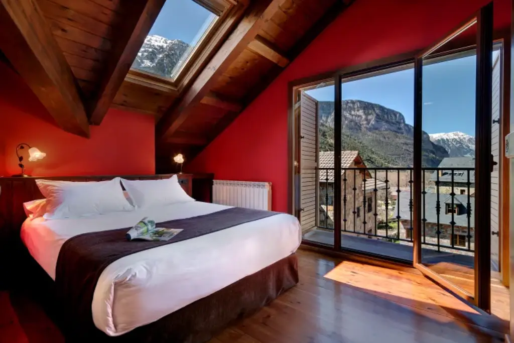 Villa de Plan Apartments&Suites, Plan (huesca)