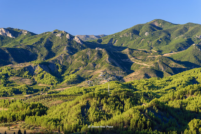 Montañas de Përmet desde Leusa, Albania - El Guisante Verde Project