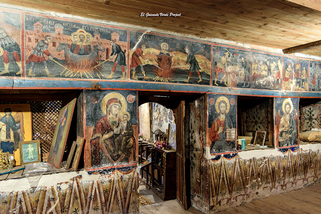 Santa María de Leusa, segundo piso, Albania - El Guisante Verde Project