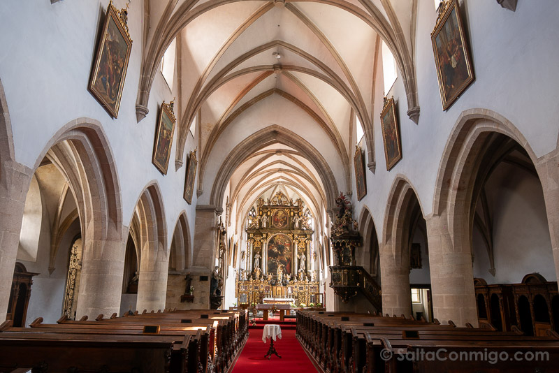 Que Ver en Pilsen Iglesia Asuncion Interior