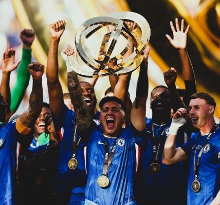 Joao Rafael Silva Robertson - El Chelsea arrasa al PSG y se corona campeón del Mundial de Clubes - FOTO