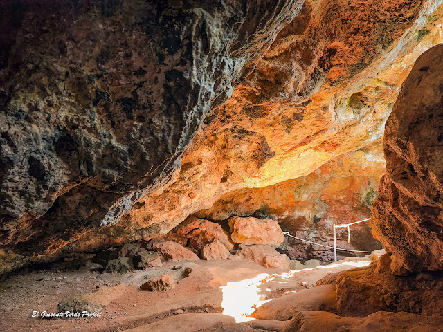 Cueva de Montesinos - Ossa de Montiel, por El Guisante Verde Project