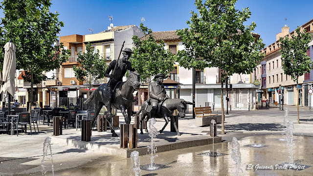 Don Quijote y Sancho Panza - Alcázar de San Juan, por El Guisante Verde Project