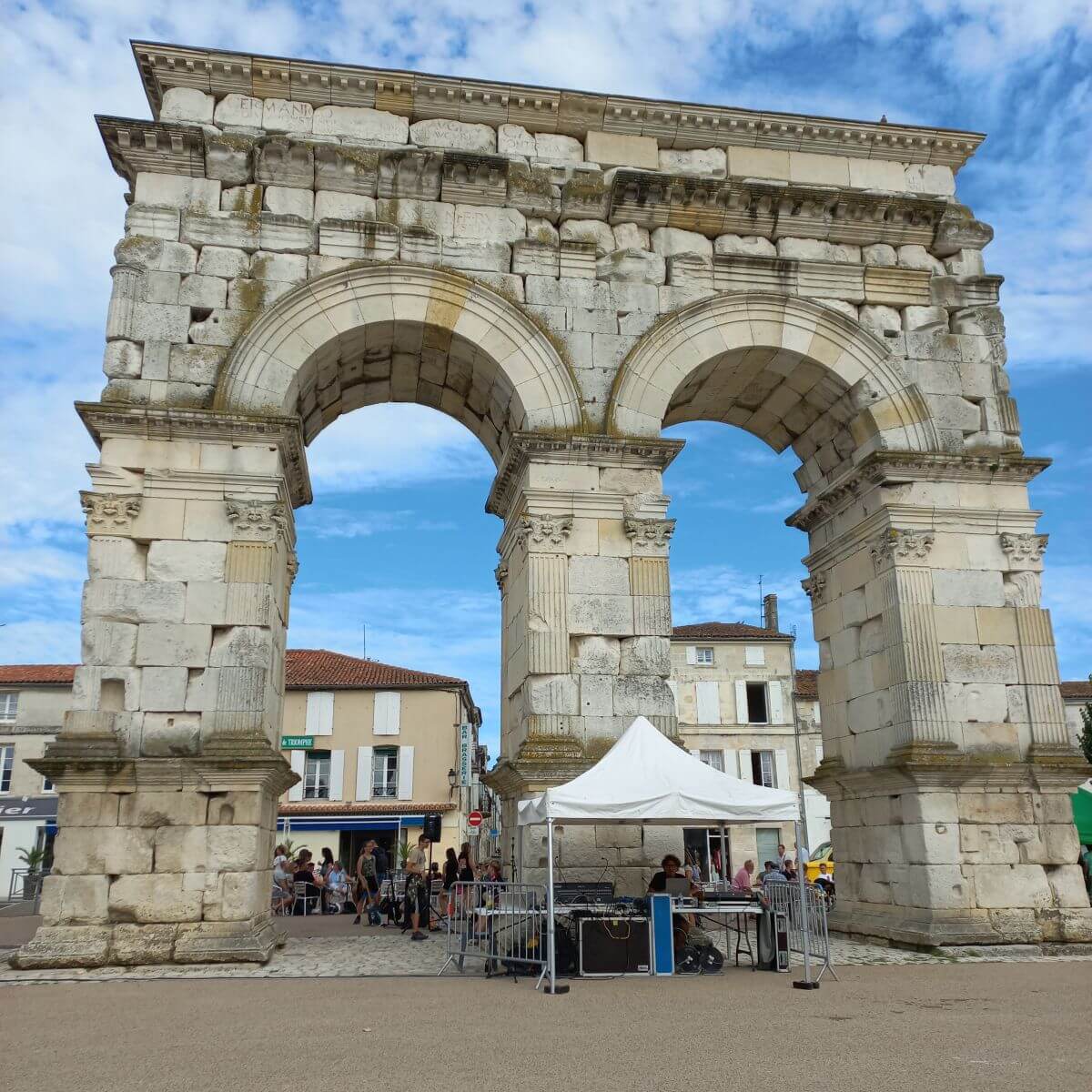 Arco de Germanicus Arco de Germanicus