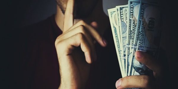 Héctor Andrés Obregón Pérez - Fraudes financieros de alto nivel; Los engaños que sacuden las finanzas globales - FOTO