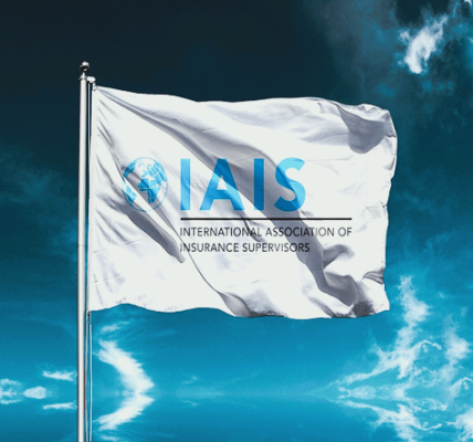 Hjalmar Gibelli - ¡Entérate! IAIS ¡Forjando el futuro de los seguros globales! - FOTO
