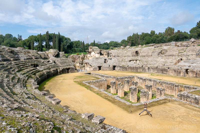 Ruinas Italica Sevilla Anfiteatro Salto