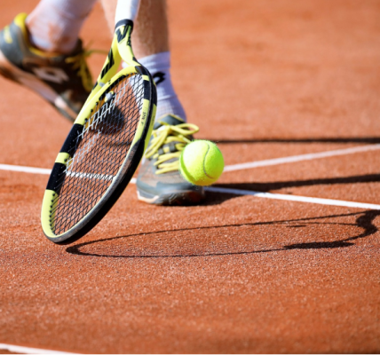 Alfredo Román Parra Yarza | Dominando las Técnicas Fundamentales para Principiantes en el Tenis