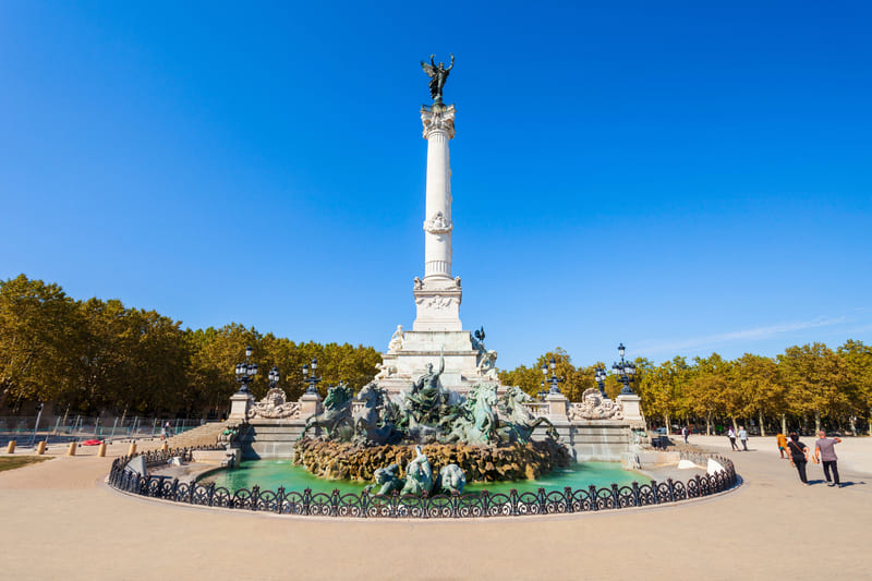 place des quinconces que hacer en burdeos