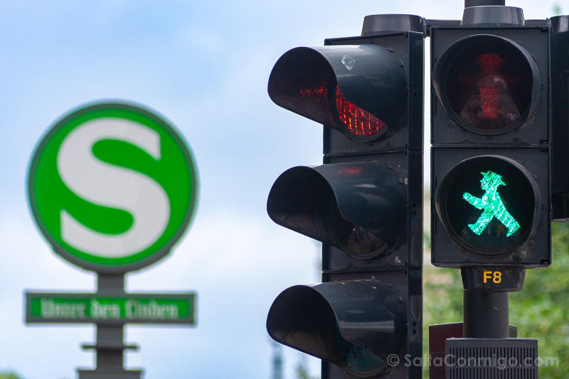 Que Ver en Berlin en 4 dias Ampelmann