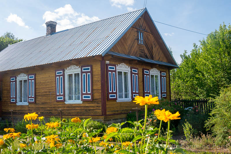 Podlaquia Polonia Trzescianka Casa Contraventanas Abiertas