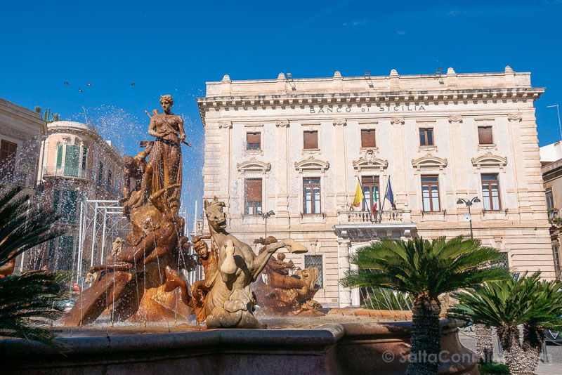 Ruta Por Ortigia Siracusa Sicilia Fontana di Artemide