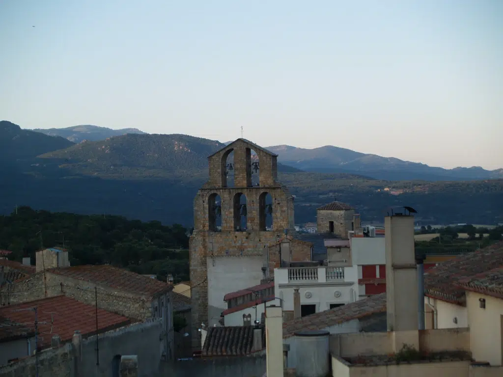 Pueblo de Agullana, en Girona. Por Ricard