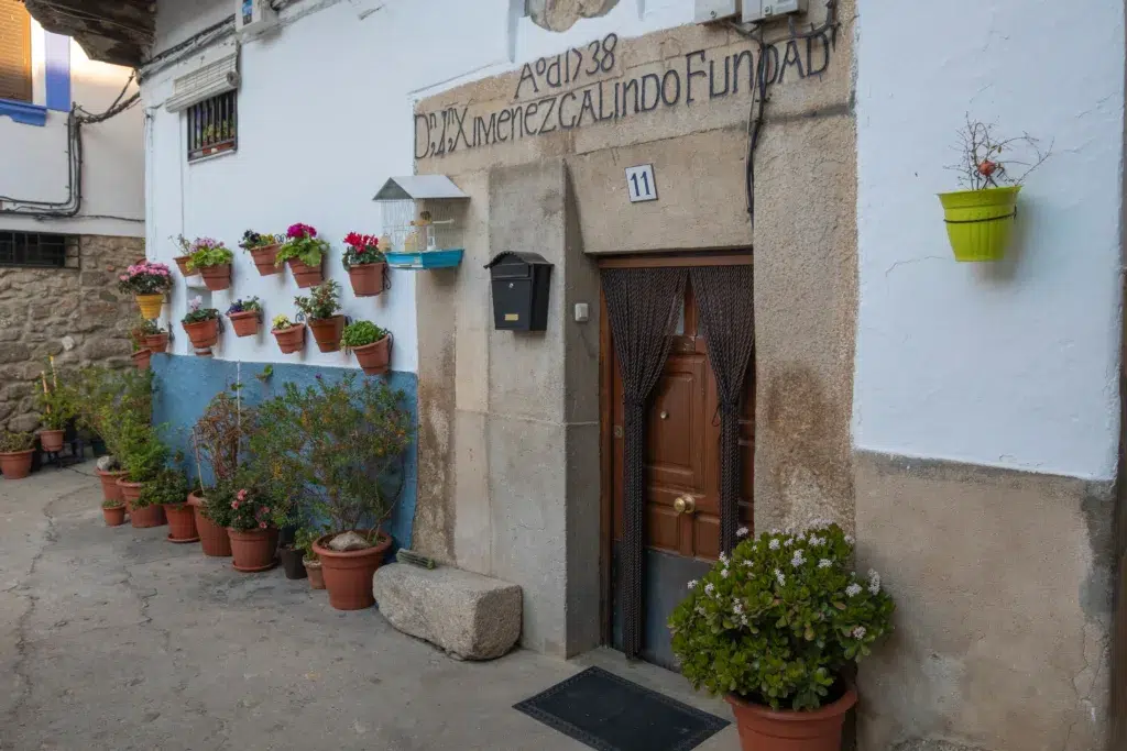 Casa típica de Garganta la Olla. Por mestock.
