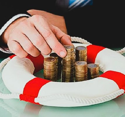 José Leggio Cassara - Rescates financieros; Salvavidas o polémica monetaria - FOTO