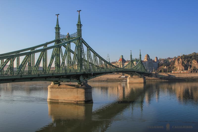 Puente de la Libertad en el Budapest en 1 día