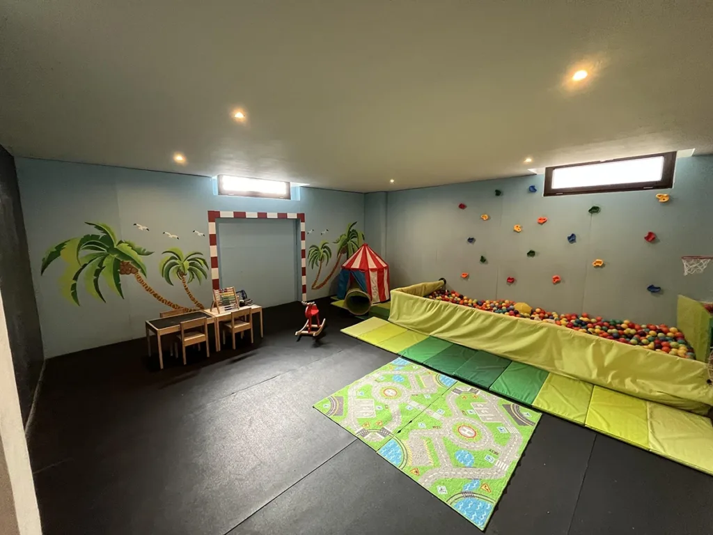 Casas rurales con rocódromo infantil: Casa Rural con Niños, en Gálvez (Toledo).