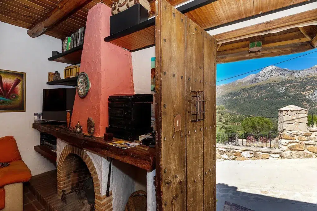 Casa El Cantón, en Jimera de Líbar (Málaga).