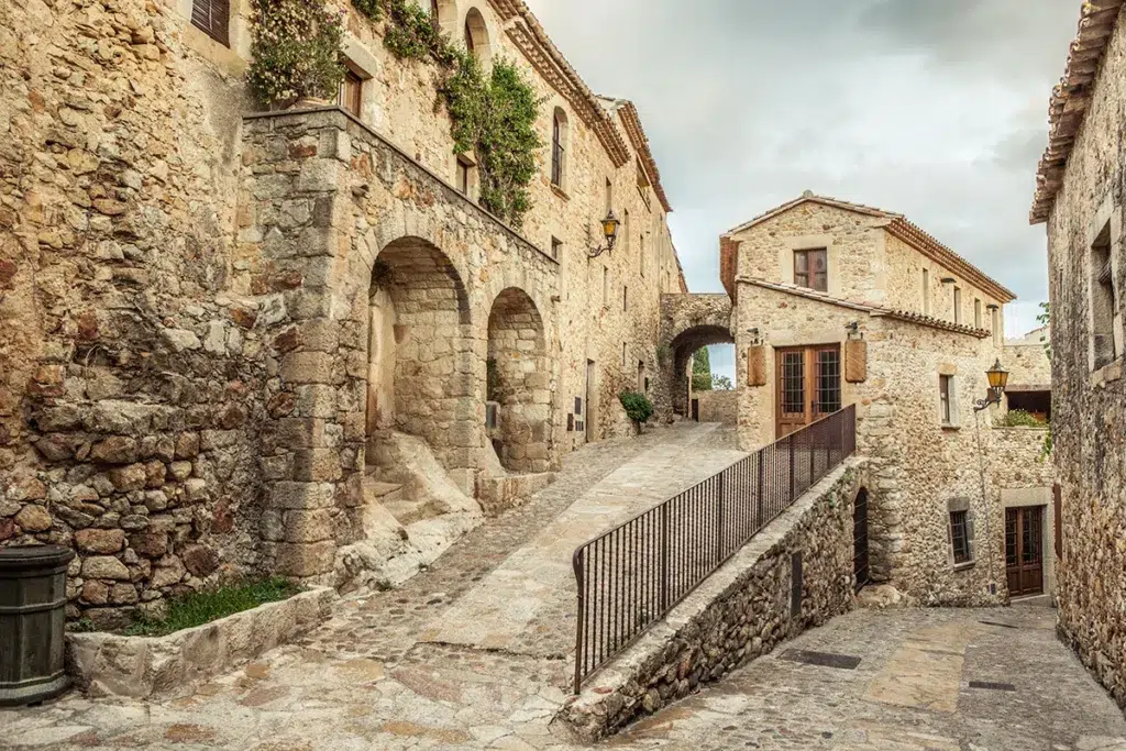 Núcleo medieval de Pals (Girona).
