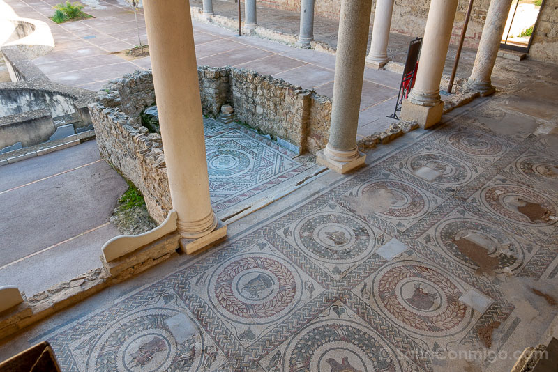 Villa Romana del Casale Sicilia Portico