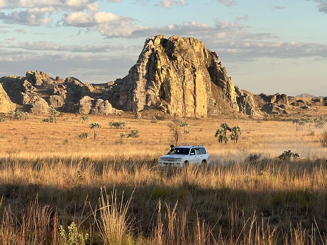 Vehículo en Isalo (Madagascar)