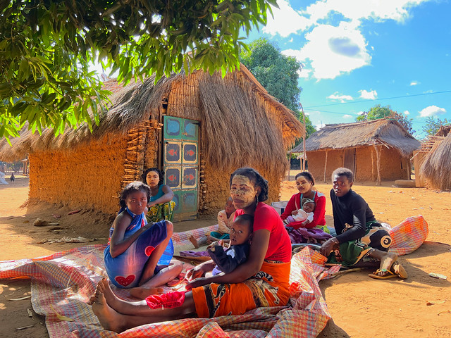 Poblado malgache camino a Morondava