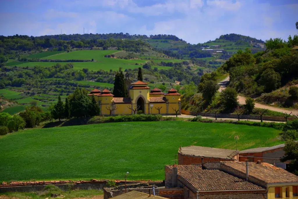 Cementerio modernista de Montornès de Segarra, Lleida
