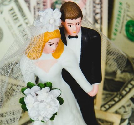 Luis Alberto Pérez González - ¡Descubre las claves! Matrimonio y finanzas; Unir fortunas o mantenerlas aparte - FOTO