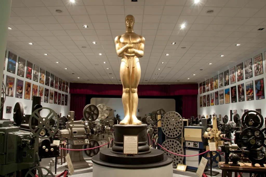 Sala principal del Museo del Cine, en Villarejo de Salvanés (Madrid).