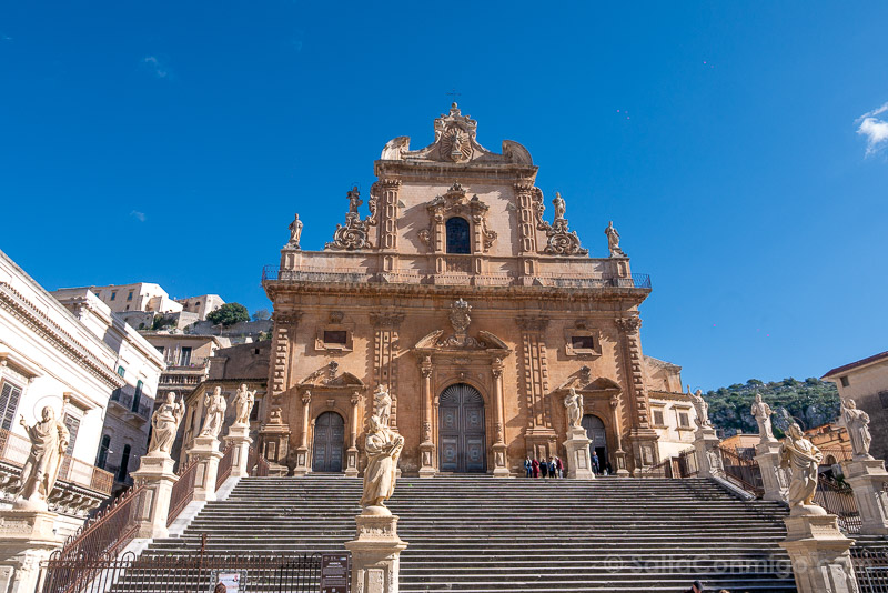 Que Ver en el Val di Noto Modica Duomo San Pedro