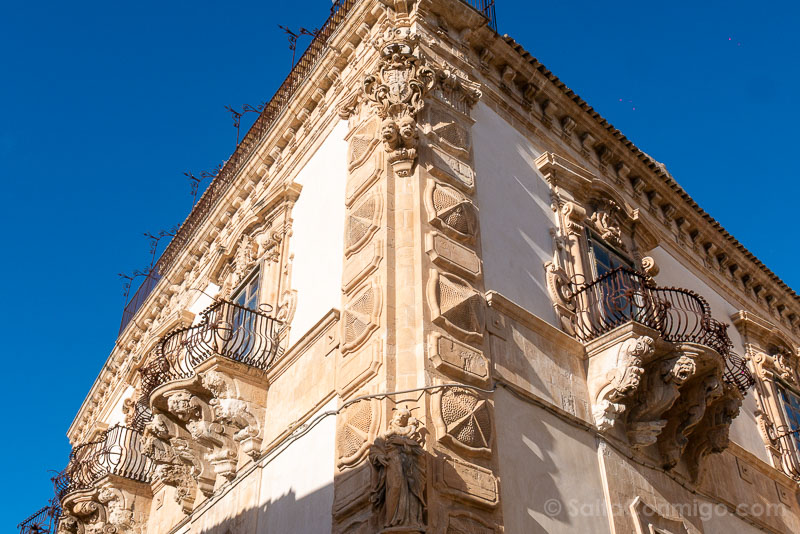 Que Ver en el Val di Noto Scicli Palazzo Beneventano