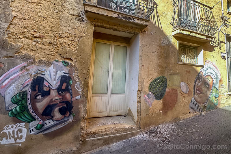 Que Ver en el Val di Noto Caltagirone Teste Moro Grafiti