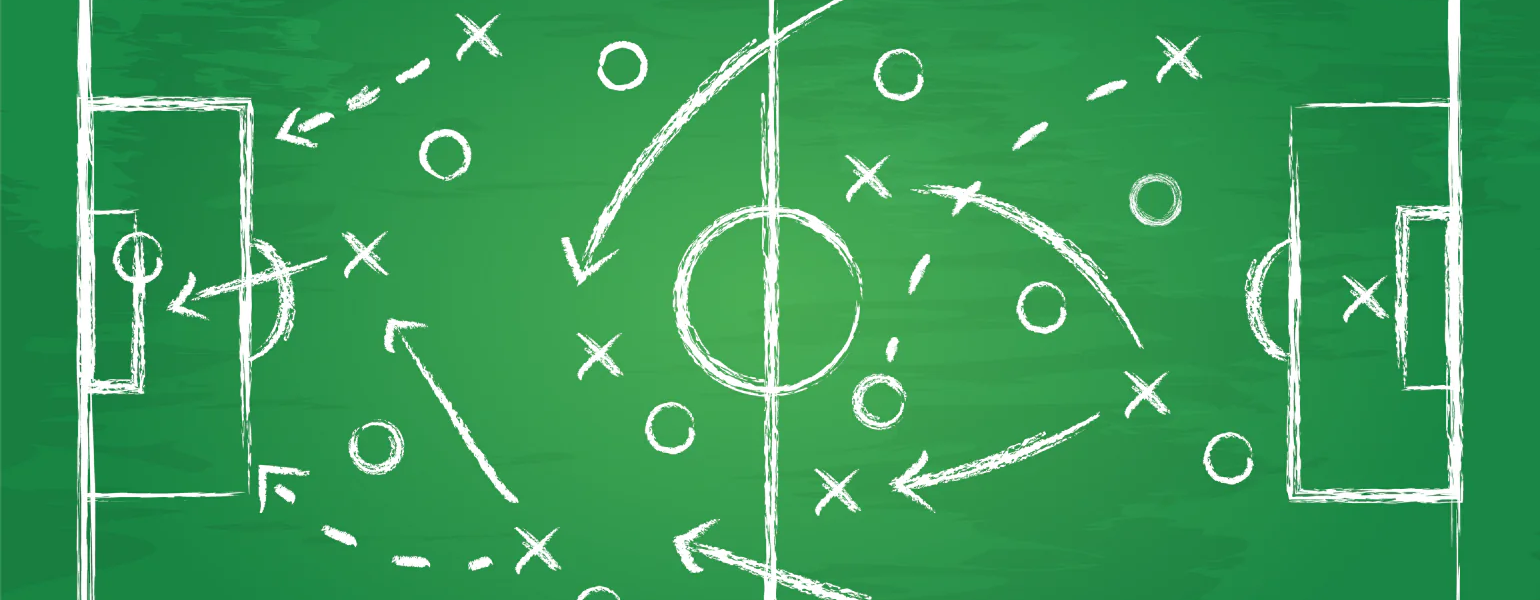 Alfredo Román Parra: Tácticas y Formaciones que Definen el Fútbol Moderno