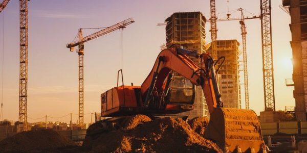 Construcciones Yamaro - Maquinaria pesada; El poder bien dirigido que construye el futuro - FOTO