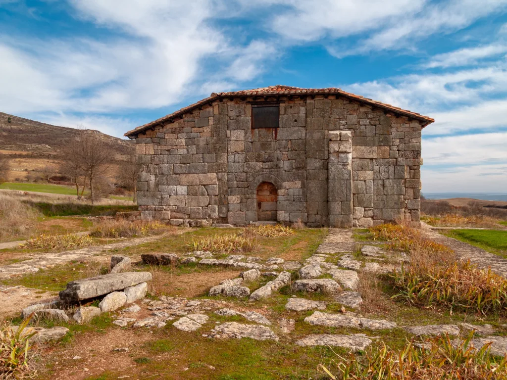Ermita de Santa María de Quintanilla de las Nieves. Por Ceballos